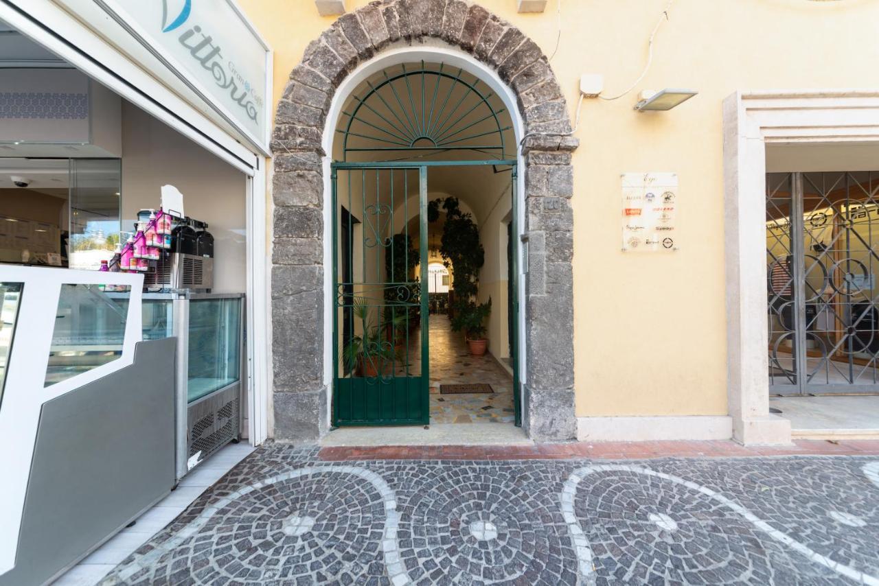 La Piazzetta Ischia